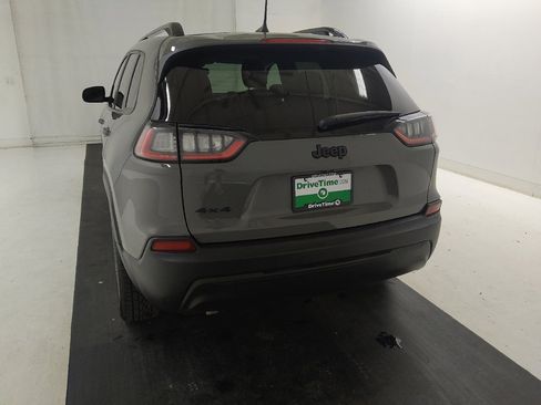 Used 2021 Jeep Cherokee Latitude AWD/4WD image 6