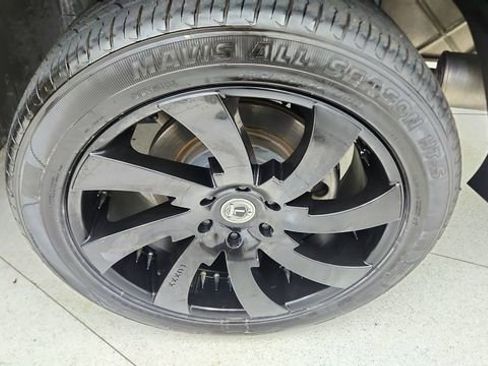 Used 2024 RAM 1500 Lone Star image 60