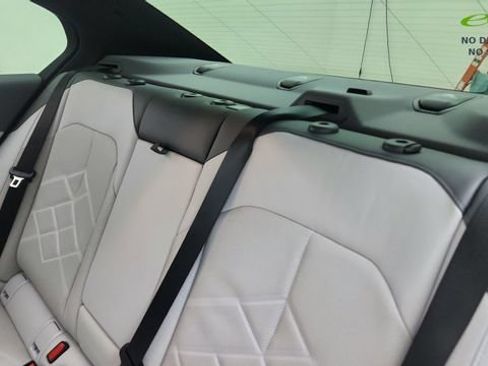 Used 2026 BMW 540i xDrive AWD/4WD image 31