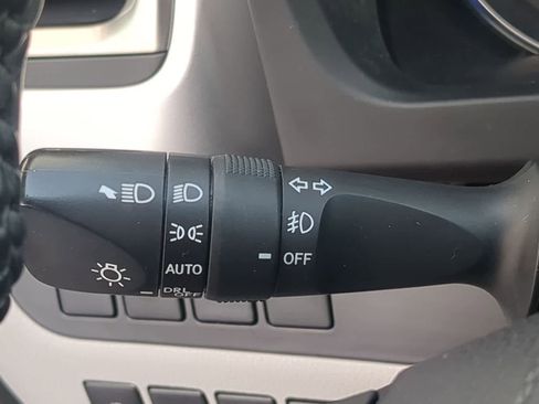 Used 2019 Toyota Highlander XLE AWD/4WD image 26