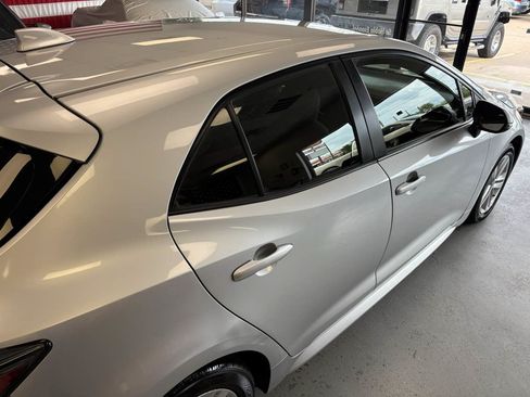 Used 2019 Toyota Corolla SE w/ Carpet Mat Package FWD image 11