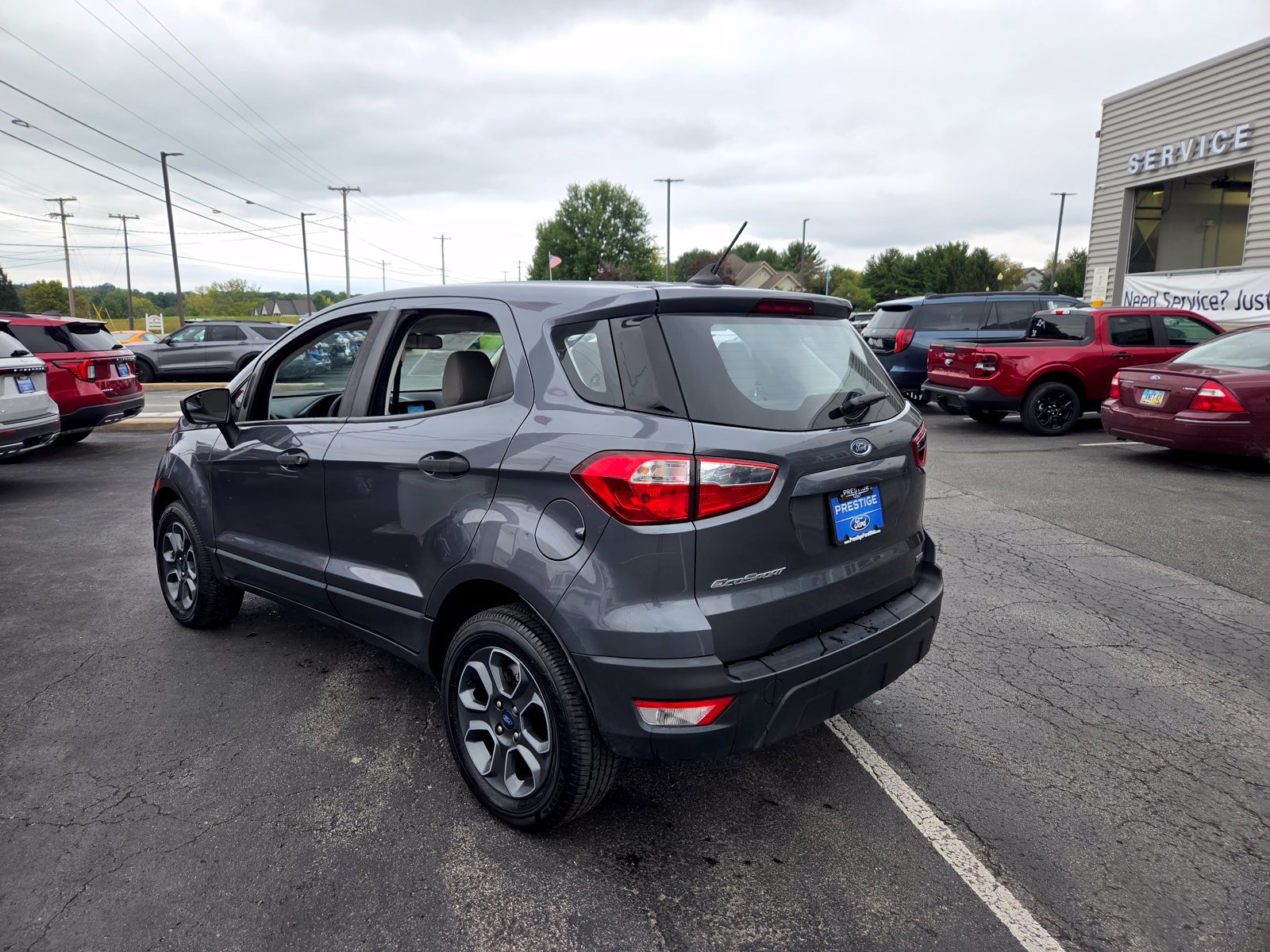 Used 2020 Ford EcoSport S FWD image 3