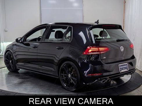 Used 2019 Volkswagen Golf 4-Door image 6