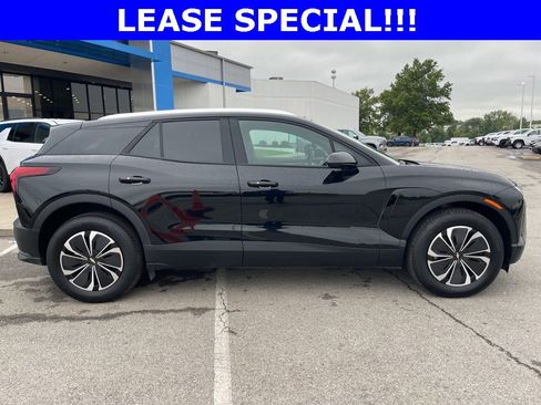 New 2024 Chevrolet Blazer EV LT image 3