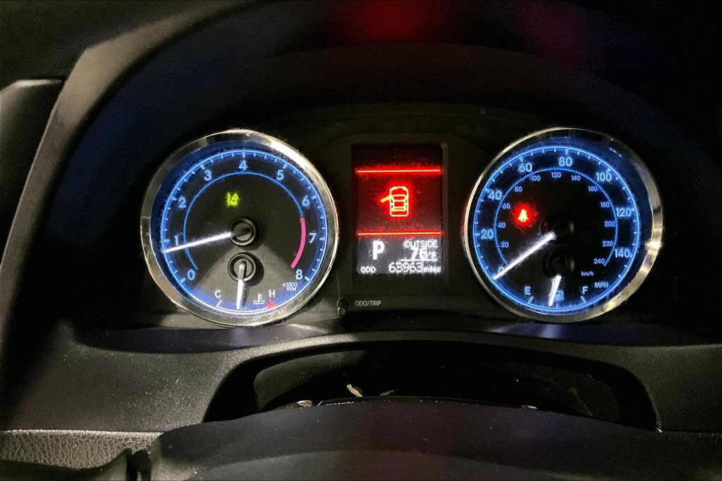 Used 2019 Toyota Corolla LE FWD image 19