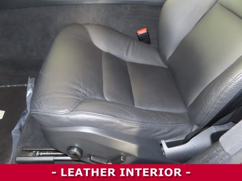 Used 2024 Volvo XC60 B5 Plus image 8