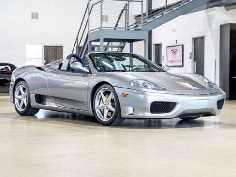Used 2003 Ferrari 360 Spider RWD image 8