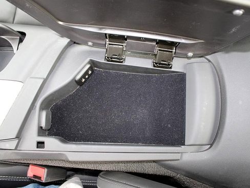 Used 2016 Chevrolet Corvette Z06 w/ Battery Protection Package image 15