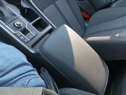 New 2026 Kia Sorento LX image 27