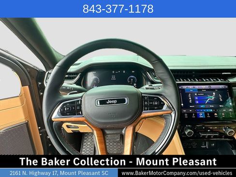 Used 2025 Jeep Grand Cherokee L Summit w/ Advanced Protech Group IV AWD/4WD image 11