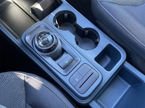 New 2025 Ford Maverick XL image 8