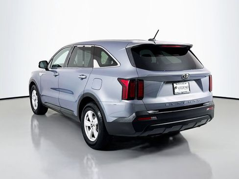 Used 2021 Kia Sorento LX FWD image 6