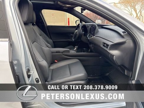 Used 2025 Lexus UX 300h AWD image 12