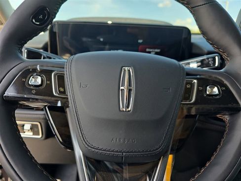New 2025 Lincoln Aviator 2WD w/ Equipment Group 101A image 23