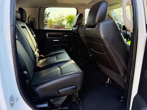 Used 2016 RAM 3500 Laramie image 25