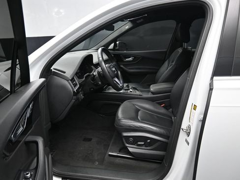 Used 2018 Audi Q7 3.0T Premium Plus AWD/4WD image 9