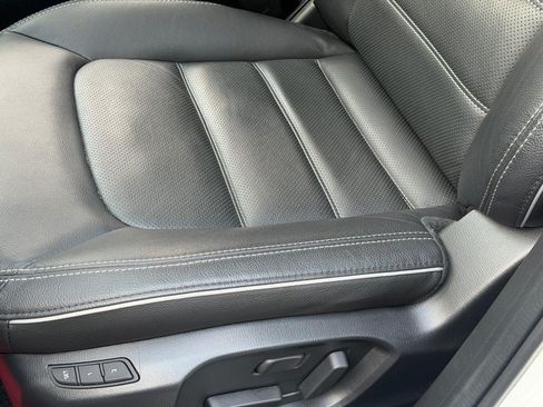 Used 2025 MAZDA CX-5 AWD 2.5 S w/ Premium Plus Pkg image 23