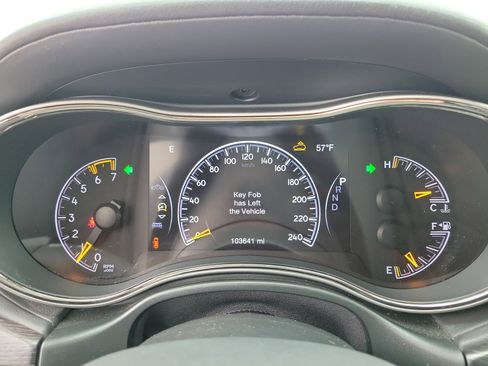 Used 2020 Jeep Grand Cherokee High Altitude image 24