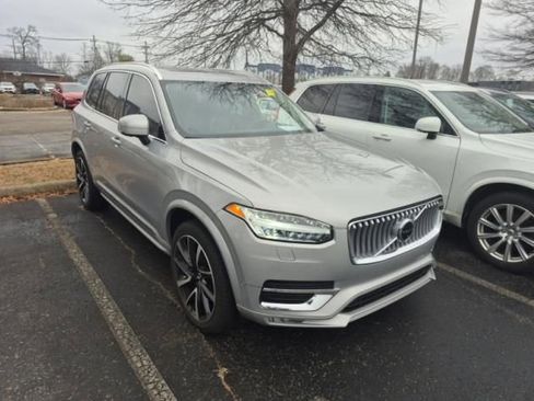 Used 2023 Volvo XC90 B6 Plus w/ Protection Package Premier image 2