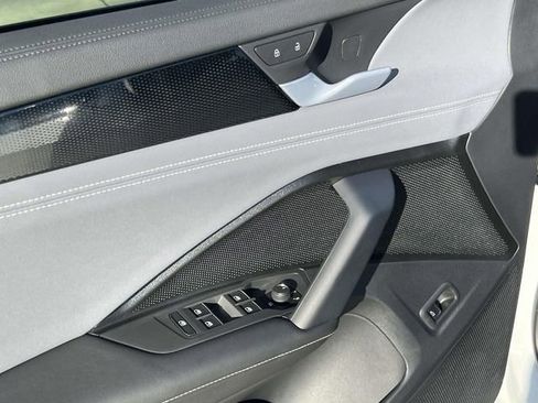 New 2026 Volkswagen Tiguan SE R-Line image 10