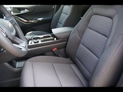 New 2027 Chevrolet Equinox LT