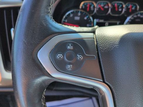 Used 2018 Chevrolet Silverado 1500 LT w/ LT Eassist Package RWD image 18