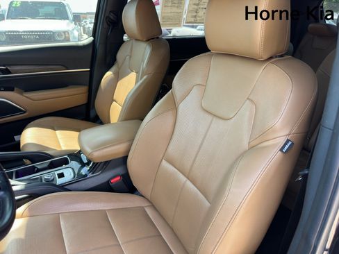 Certified 2022 Kia Telluride SX FWD image 10