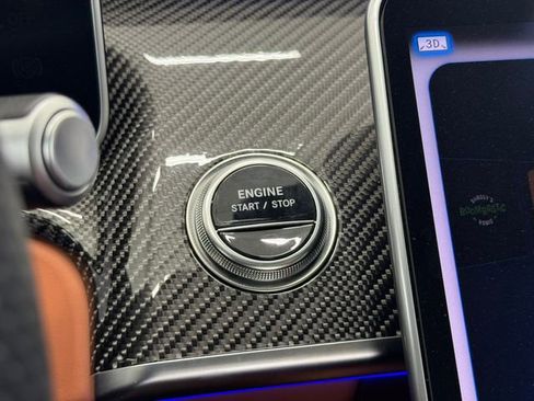 Used 2025 Mercedes-Benz S 63 AMG S image 24