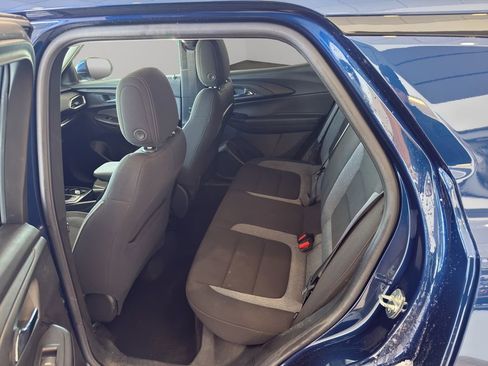 Used 2023 Chevrolet TrailBlazer LT image 9