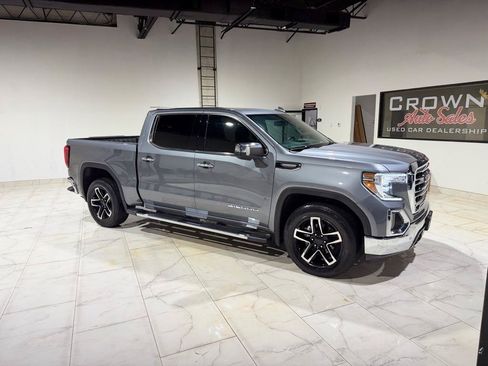 Used 2021 GMC Sierra 1500 SLT RWD image 3