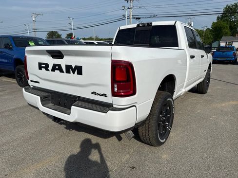 New 2026 RAM 2500 Big Horn AWD/4WD image 5