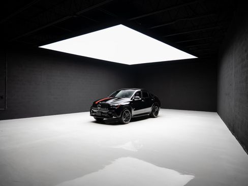 Used 2025 Mercedes-Benz GLE 53 AMG 4MATIC Coupe w/ AMG Night Package image 97