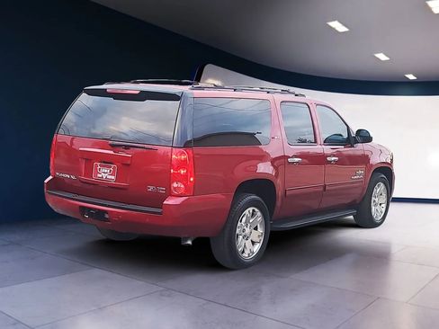 Used 2014 GMC Yukon XL SLT w/ Texas Edition image 5