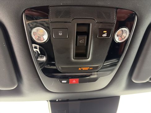 Used 2024 Kia Sportage SX AWD/4WD image 37