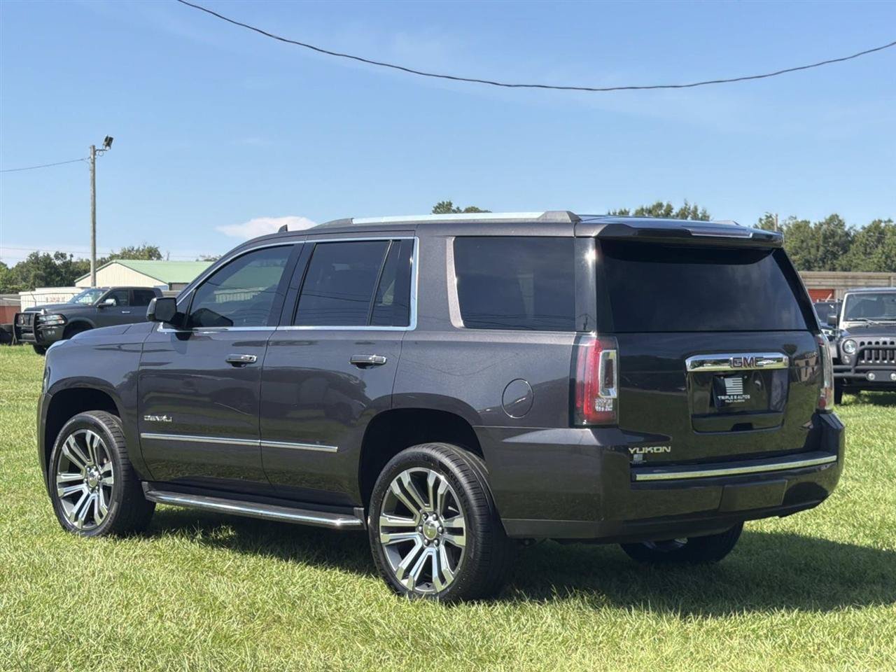 Used 2018 GMC Yukon Denali w/ Open Road Package RWD image 5