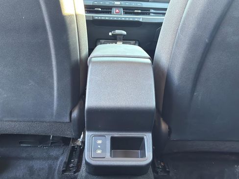 Certified 2025 Kia K4 image 30