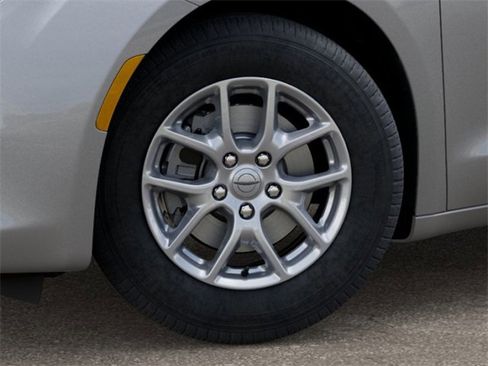 New 2026 Chrysler Voyager LX image 8