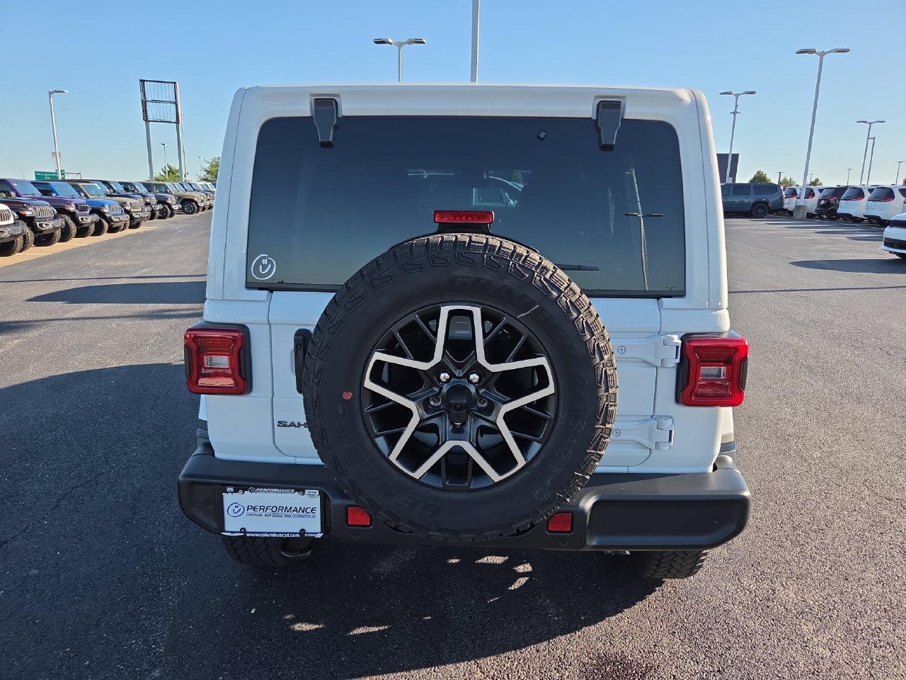 New 2027 Jeep Wrangler Unlimited Sahara AWD/4WD image 29