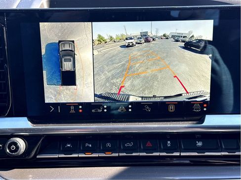 Used 2024 Chevrolet Silverado 1500 High Country image 20