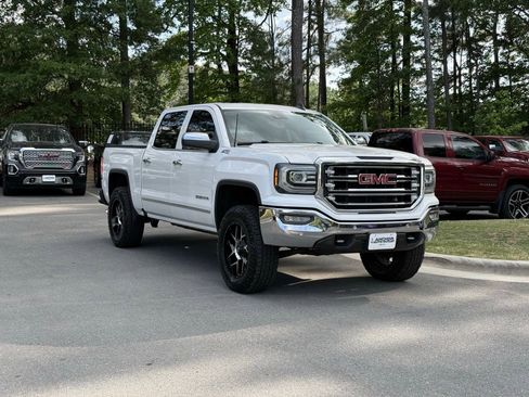 Used 2017 GMC Sierra 1500 SLT AWD/4WD image 1