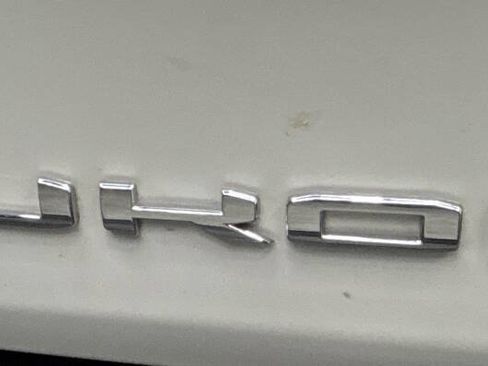 Used 2022 GMC Yukon Denali AWD/4WD image 14