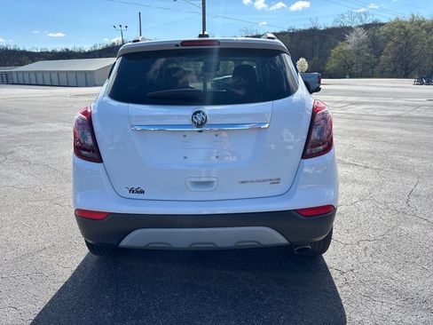 Used 2020 Buick Encore Preferred image 6