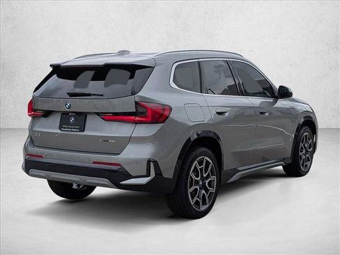 Used 2026 BMW X1 xDrive28i w/ Convenience Package AWD/4WD image 2