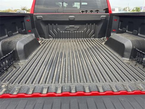 New 2025 Chevrolet Silverado 1500 LT w/ Convenience Package II image 10