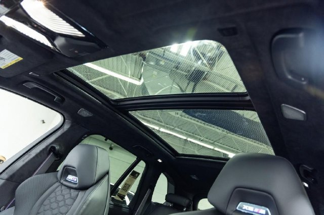 New 2026 BMW X5 M Competition w/ Executive Package AWD/4WD image 16