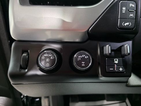 Used 2017 Chevrolet Tahoe Premier image 37