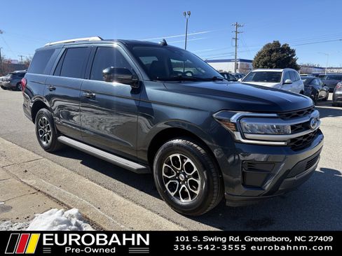 Used 2022 Ford Expedition XLT image 31