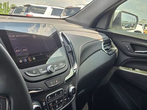 Used 2024 Chevrolet Equinox RS w/ RS Leather Package FWD image 26