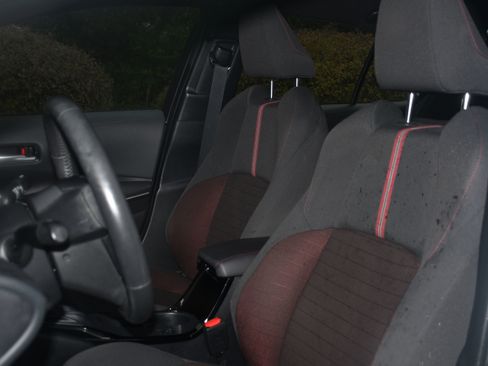 Certified 2023 Toyota Corolla LE image 11