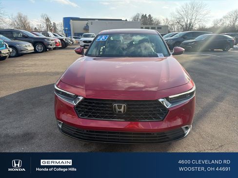 Used 2023 Honda Accord EX-L image 2